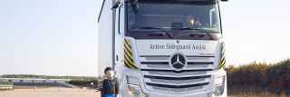 Des premières mondiales signées Mercedes-Benz Trucks pour une sécurité renforcée sur les routes